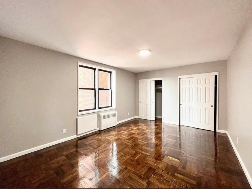 2320 Grand Ave - Photo 3 of 5