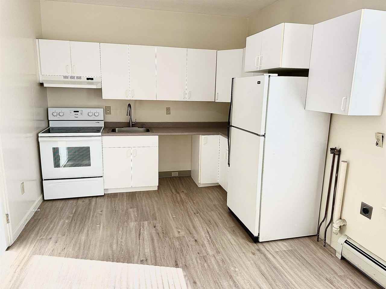 96 Palm St - Photo 2 of 12