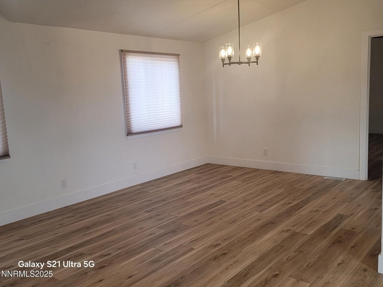 5080 Arapahoe Ct - Photo 4 of 11