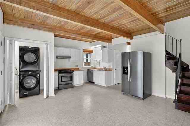 6662 Louis Xiv St - Photo 6 of 16