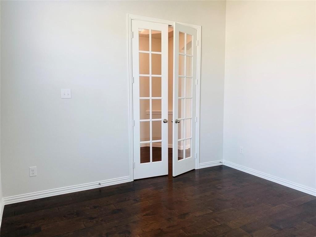 4001 Smokey Hill Ct - Photo 7 of 17