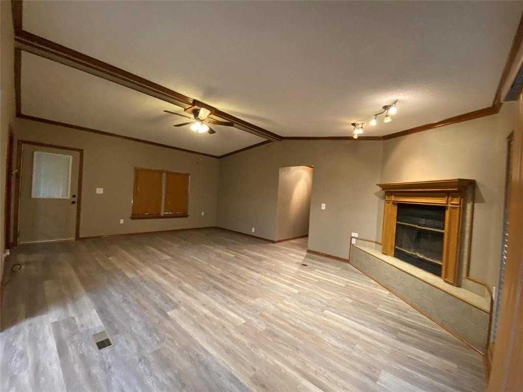 6809 Red Fox Ct - Photo 4 of 39