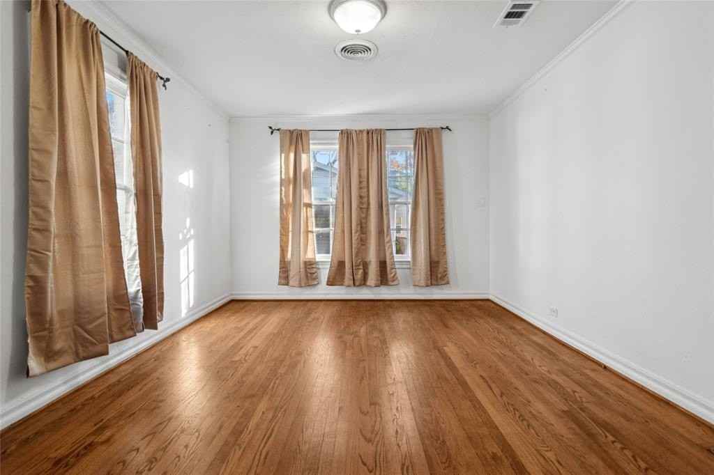 4421 Hyer St - Photo 3 of 15