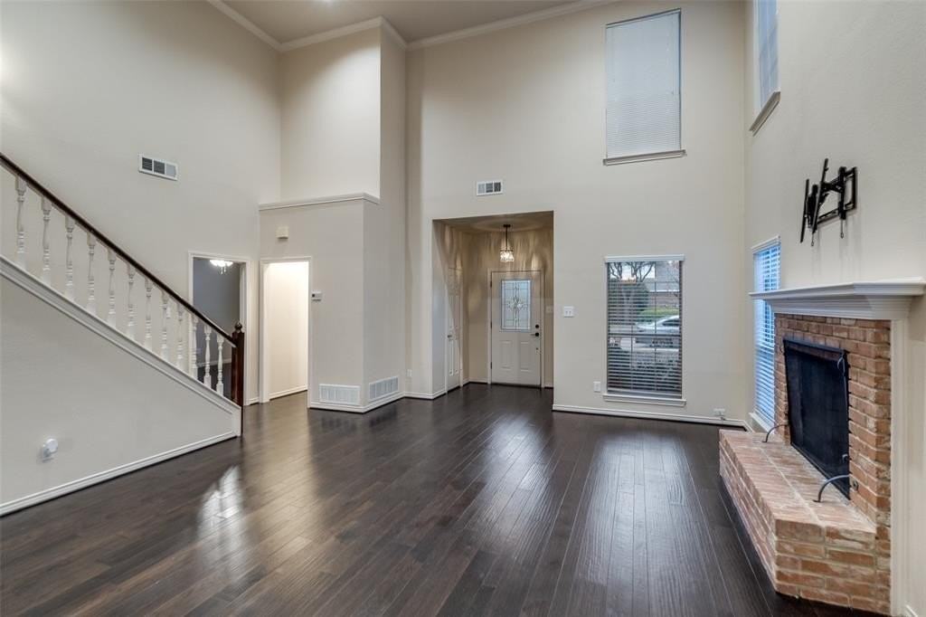 4369 Timberglen Rd - Photo 3 of 32