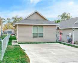 9992 Calendar St - Photo 1 of 1