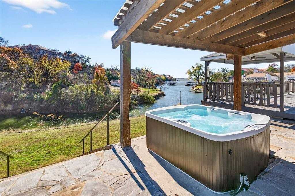 9568 Houston Hill Rd - Photo 3 of 29