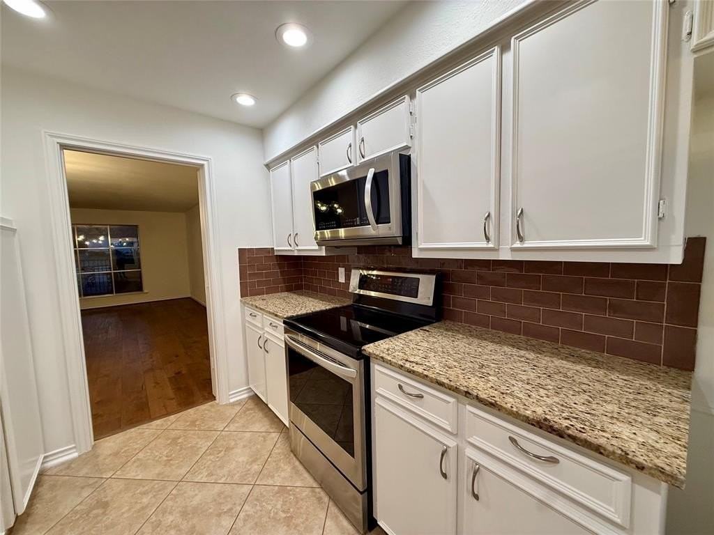 7351 Wellcrest Dr - Photo 5 of 19