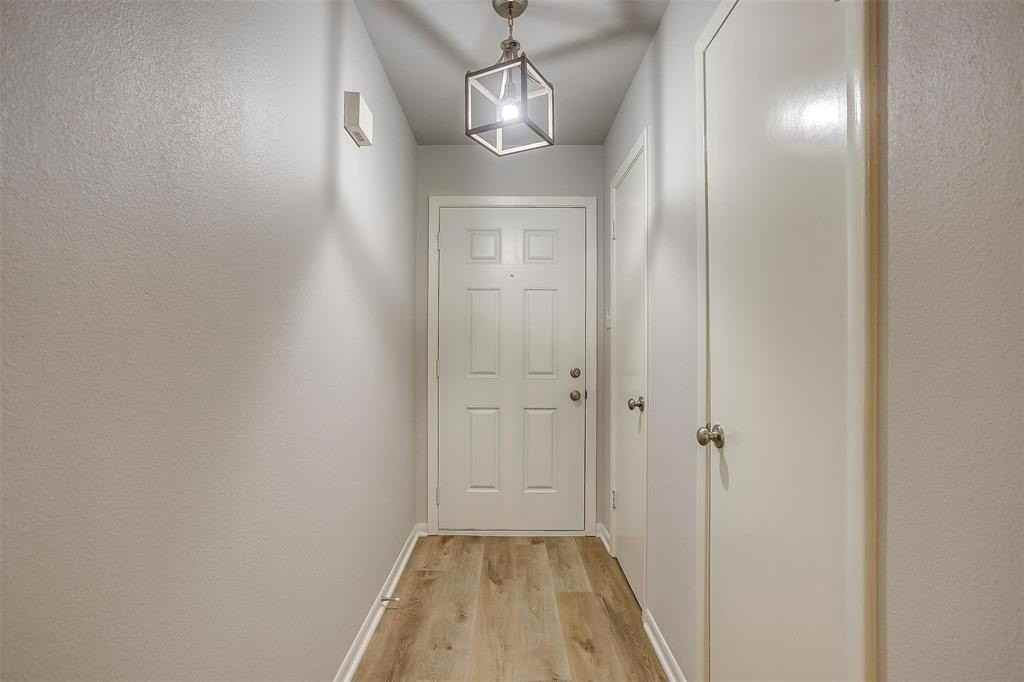 144 Nw Suzanne Ter - Photo 5 of 40