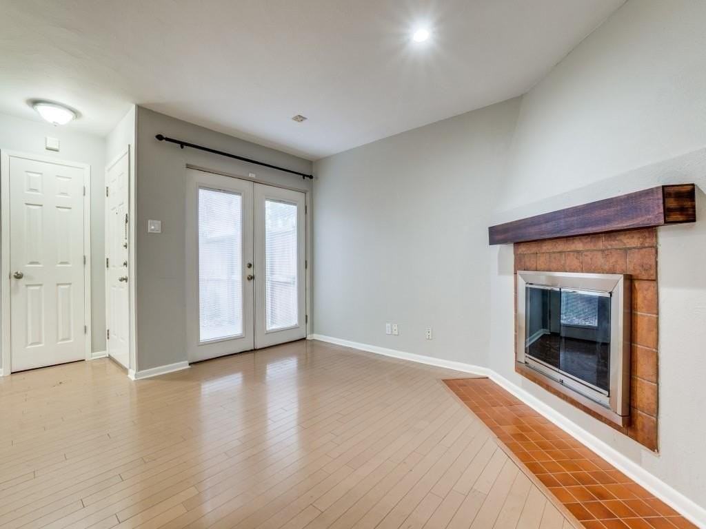 5200 Martel Ave #2C - Photo 6 of 27