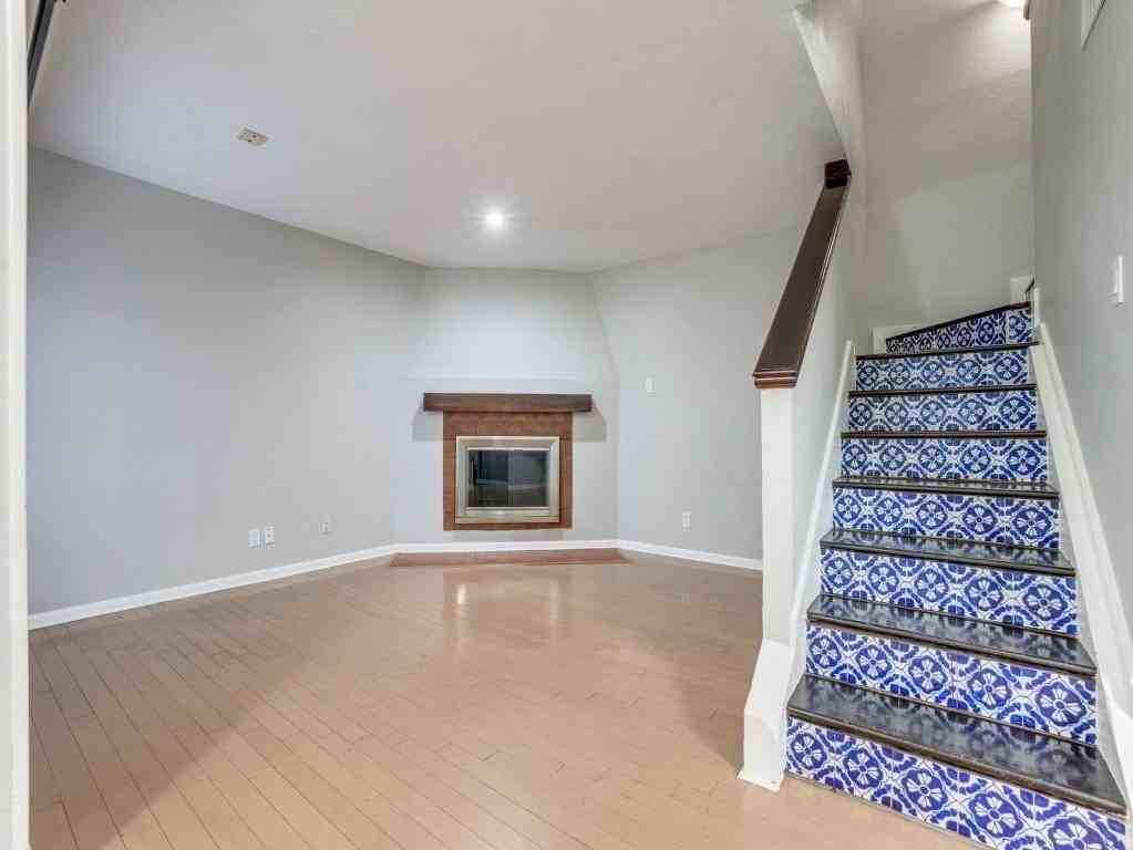 5200 Martel Ave #2C - Photo 7 of 27