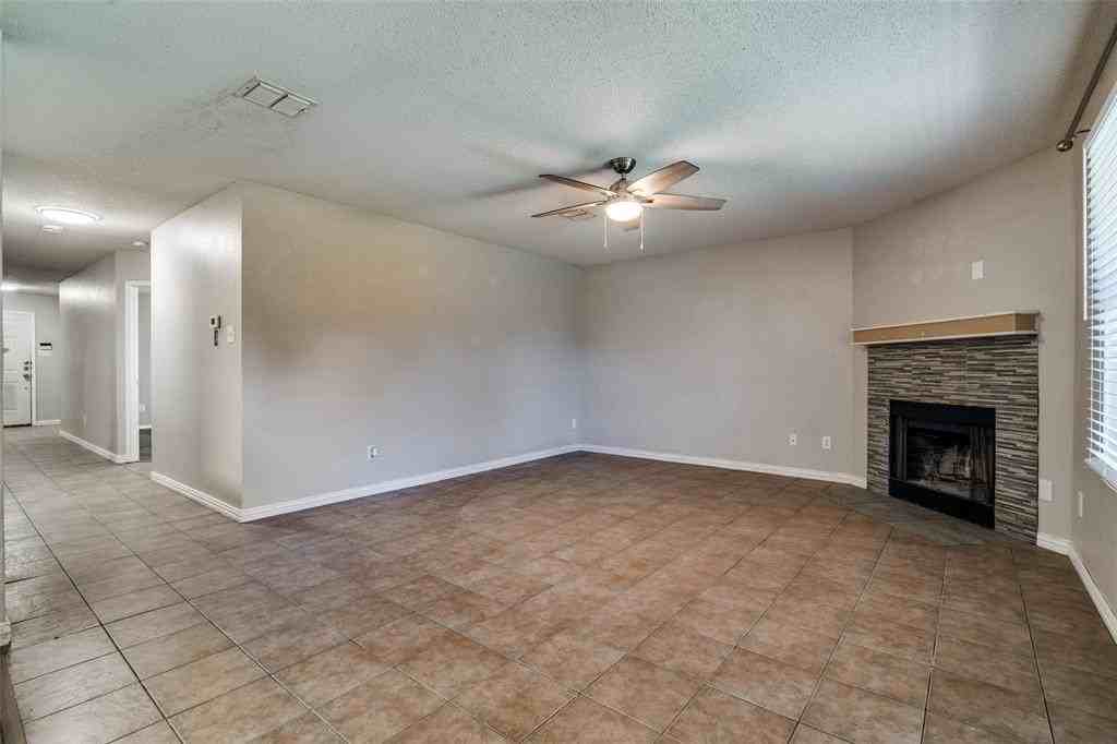 1519 Greenbrook Dr - Photo 6 of 26