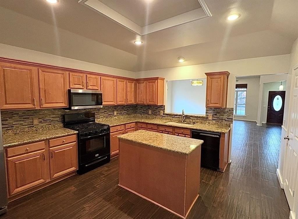 866 Sonora Ln - Photo 6 of 15