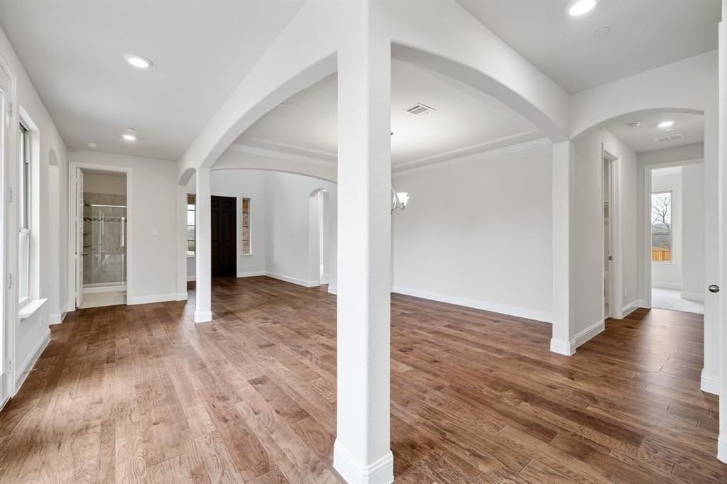 310 Greystone Ct - Photo 6 of 40