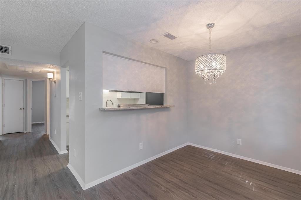 5013 Geddes Ave #B - Photo 7 of 26