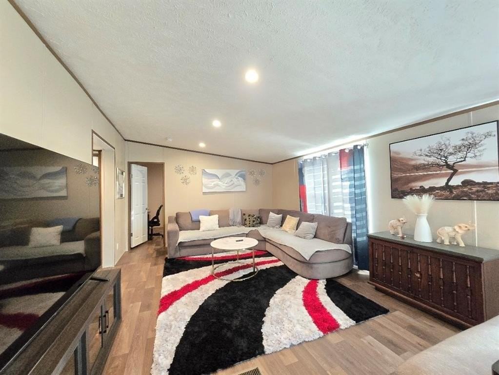 115 Private Road 172 - Photo 6 of 24