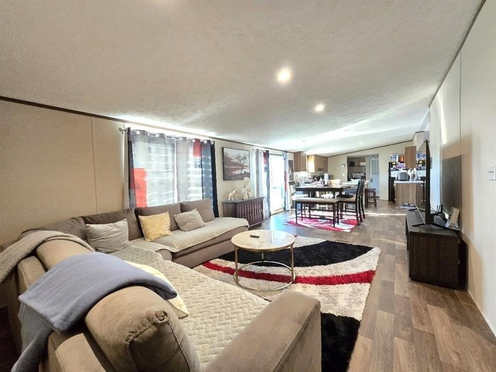 115 Private Road 172 - Photo 7 of 24