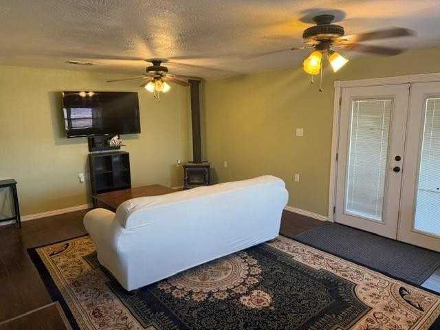 2025 Lowden St - Photo 3 of 16