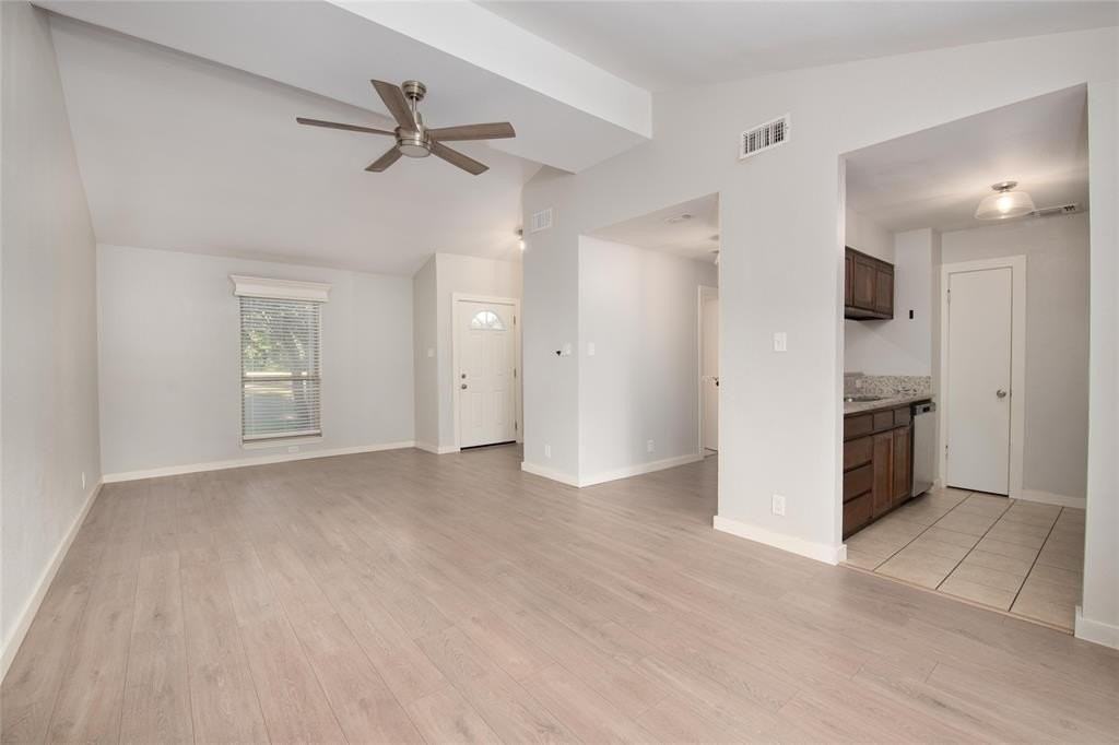 1717 Meadow Oak St - Photo 7 of 27