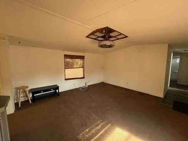 306 Pisces Dr - Photo 3 of 19