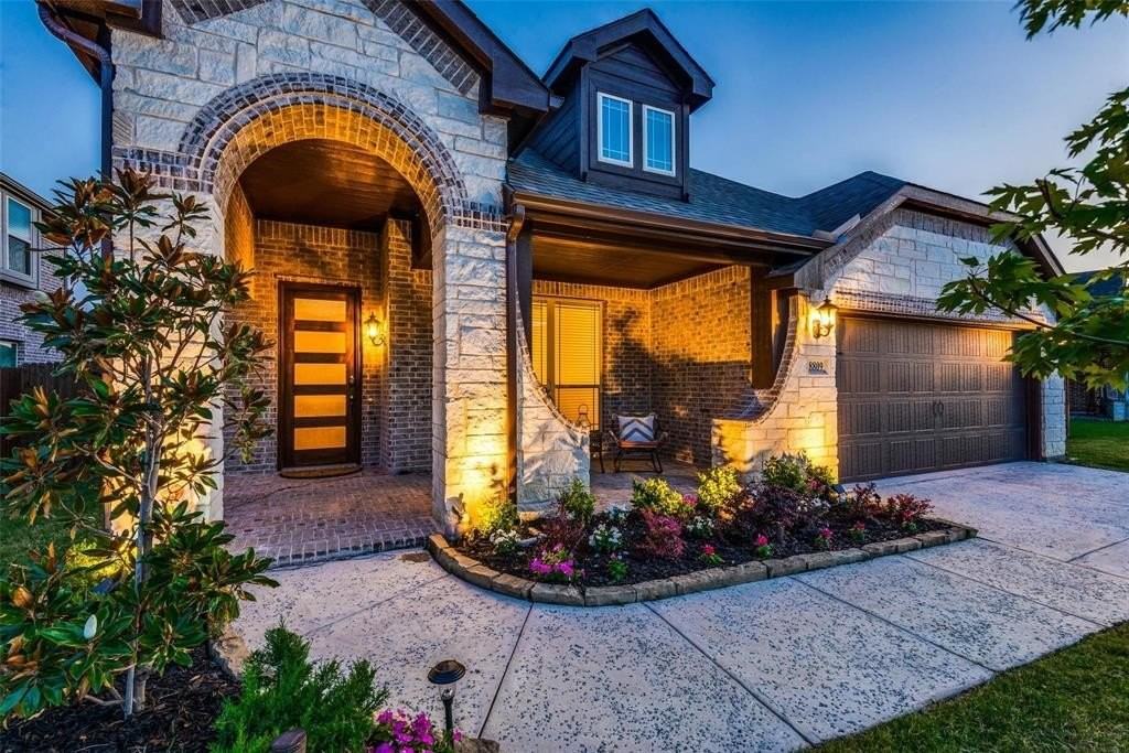 8809 Conroe Dr - Photo 4 of 38