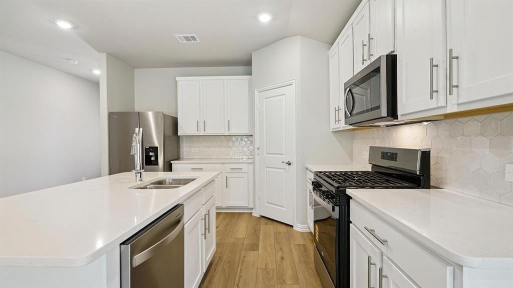 821 Sunflower Rd - Photo 4 of 19