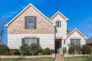 featured image of 2911 Redfern Dr