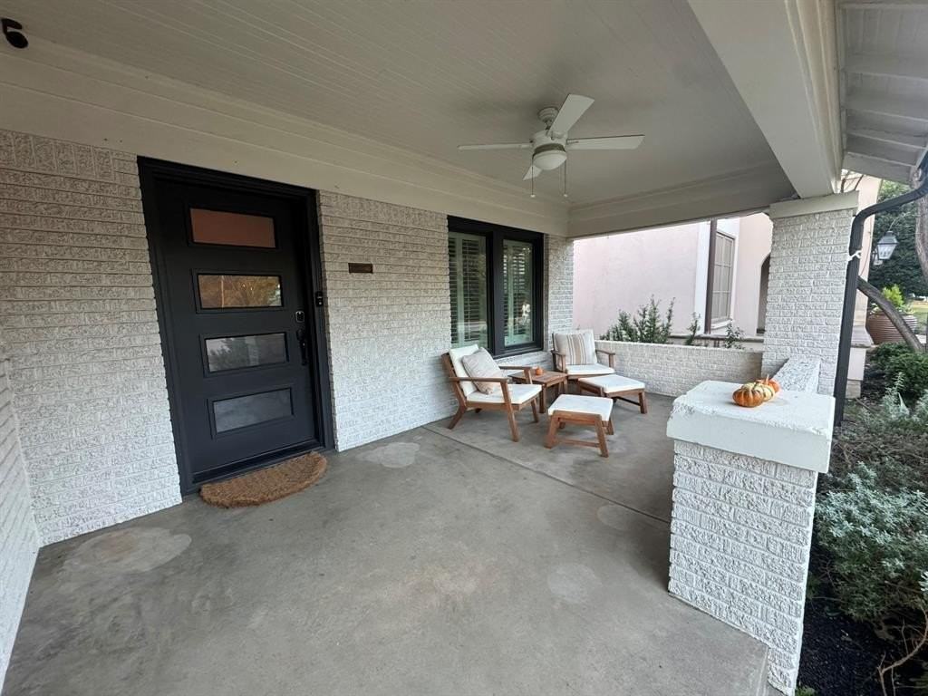 4057 W 7th St - Photo 3 of 29