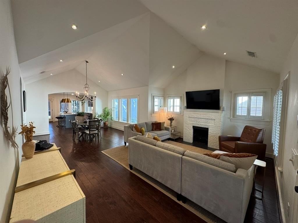 4057 W 7th St - Photo 6 of 29