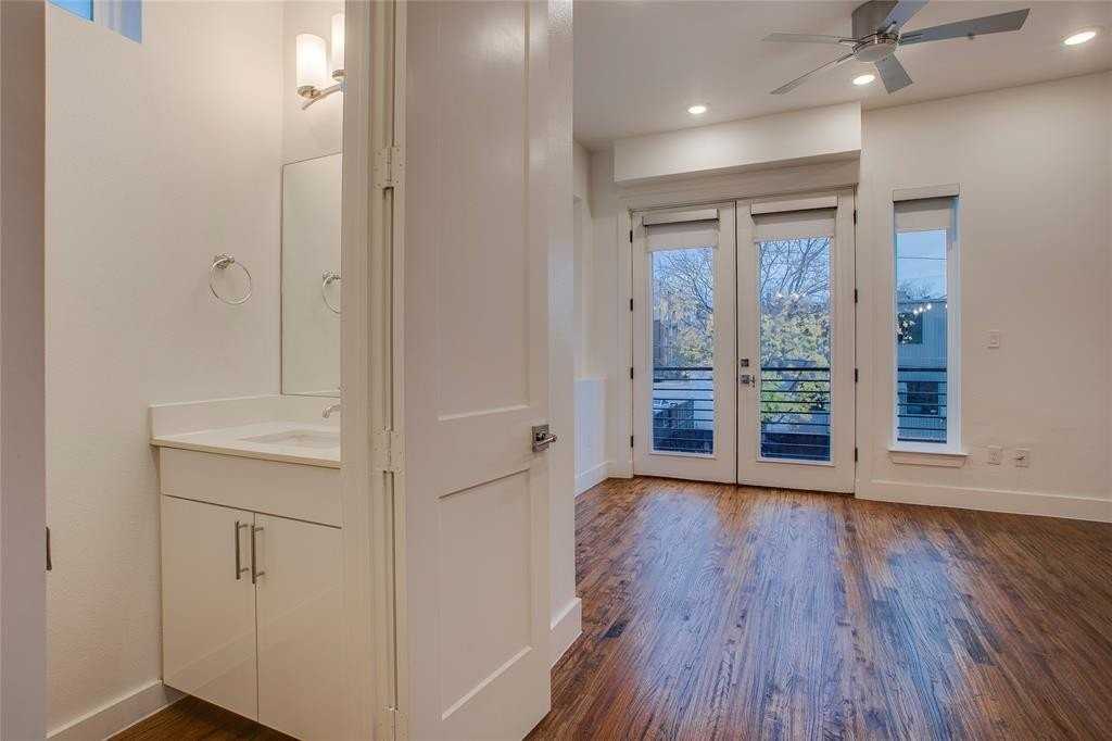 1804 Ripley St #101 - Photo 5 of 38