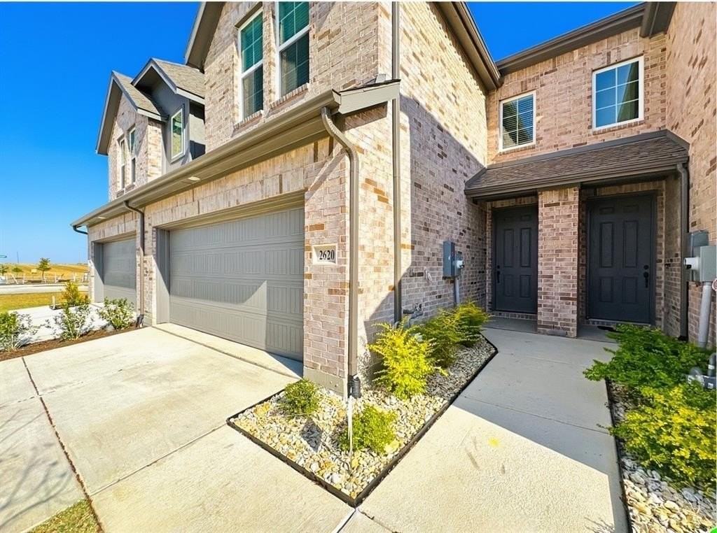 2620 Rolling Meadow Rd - Photo 4 of 32