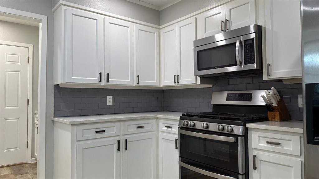 3414 Wild Briar Cir - Photo 4 of 18