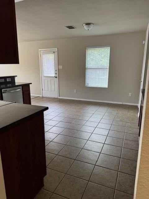 1620 Emma Dr - Photo 4 of 30