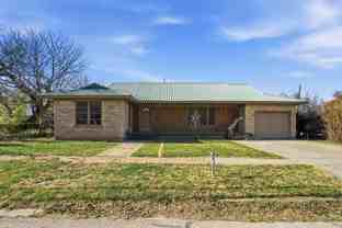 134 Meander St - Photo 1 of 1