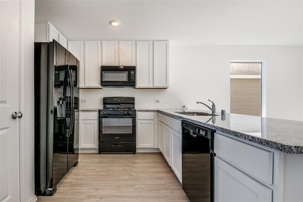 1426 Running Mare Way - Photo 5 of 12