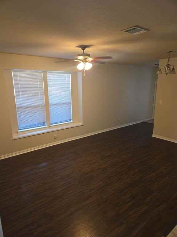 1629 Summer Hill Ct - Photo 3 of 17