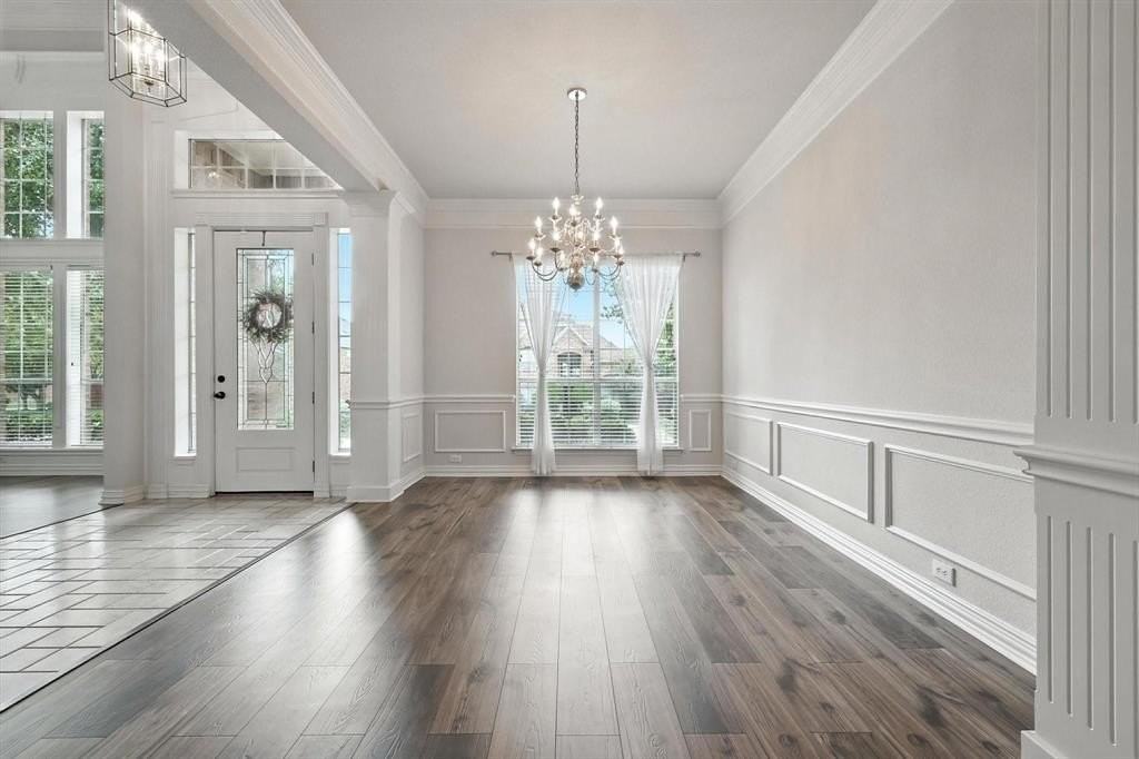 4608 Winter Park Dr - Photo 2 of 31