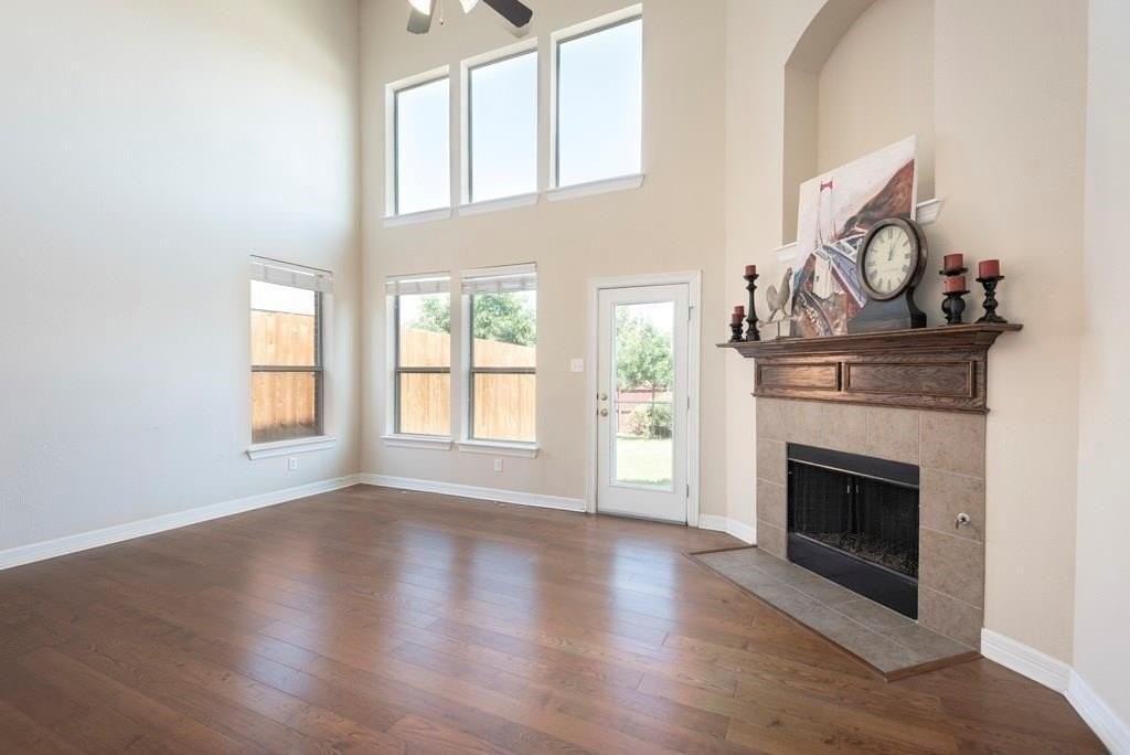 4700 Evanshire Way - Photo 6 of 24