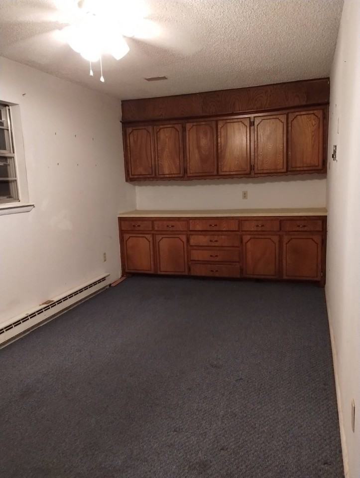 54 Sharon Rd - Photo 6 of 16