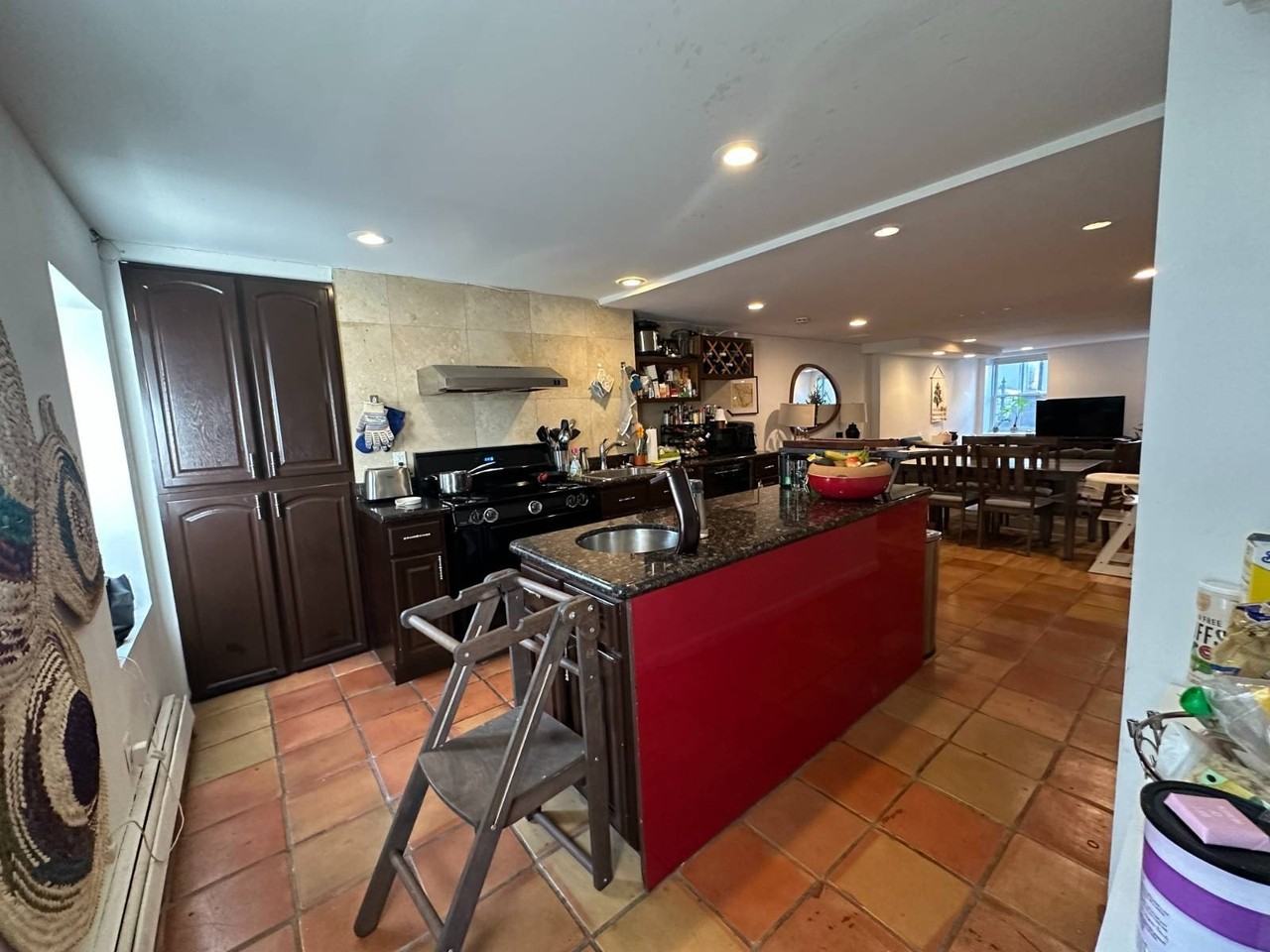 505 Hicks St #1 - Photo 7 of 22