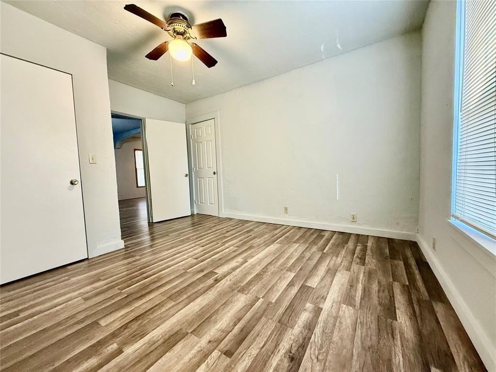 1013 W 3rd St - Photo 7 of 18