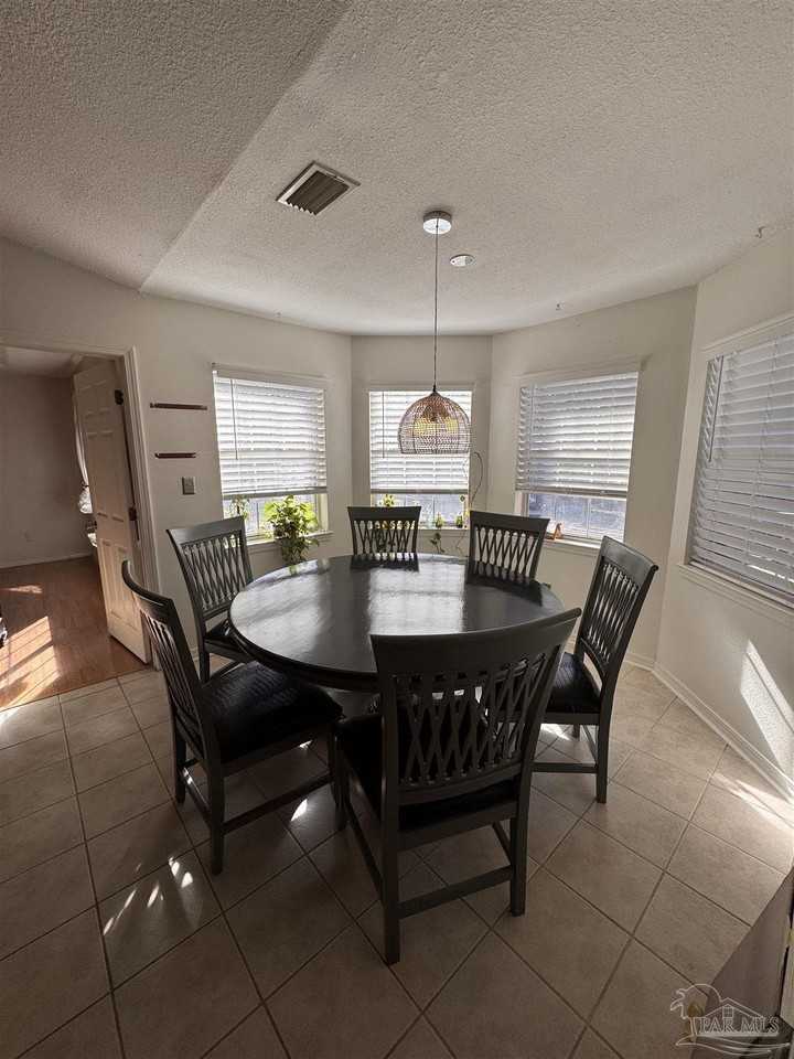 1783 Village Pkwy - Photo 5 of 11