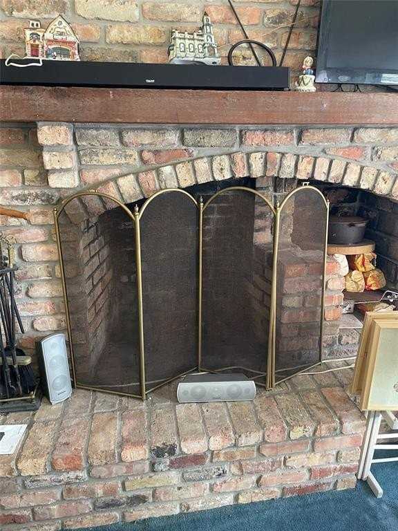 5724 Lagoon Dr - Photo 3 of 18