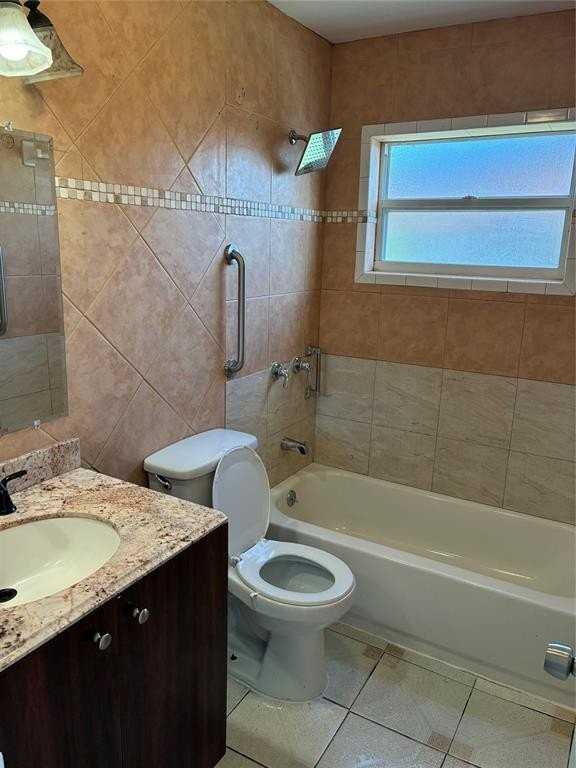 231 Nw 20th St - Photo 3 of 18