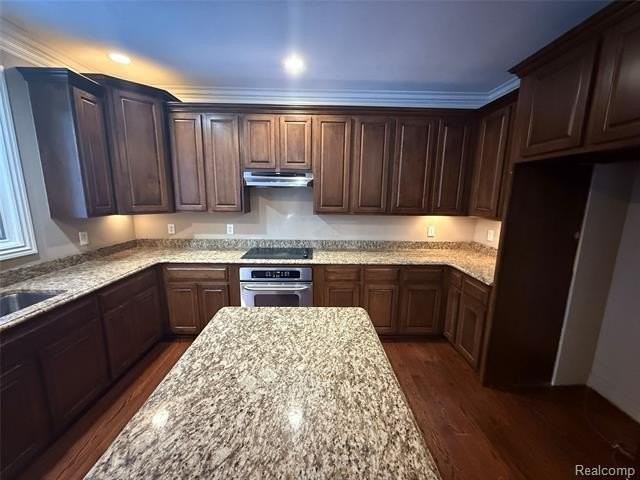 5989 Blackberry Ln - Photo 4 of 31