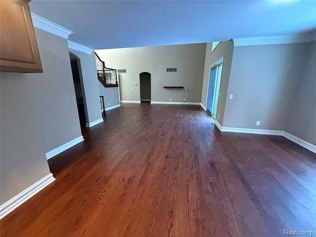 5989 Blackberry Ln - Photo 7 of 31