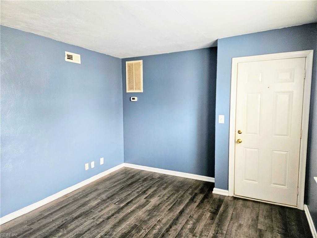 9624 7th Bay St #A - Photo 2 of 14