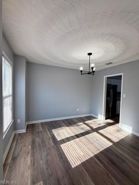 1420 Drumheller Dr - Photo 3 of 25