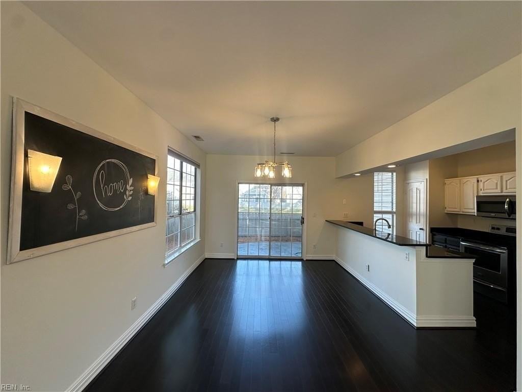 528 Furman Ct - Photo 6 of 25