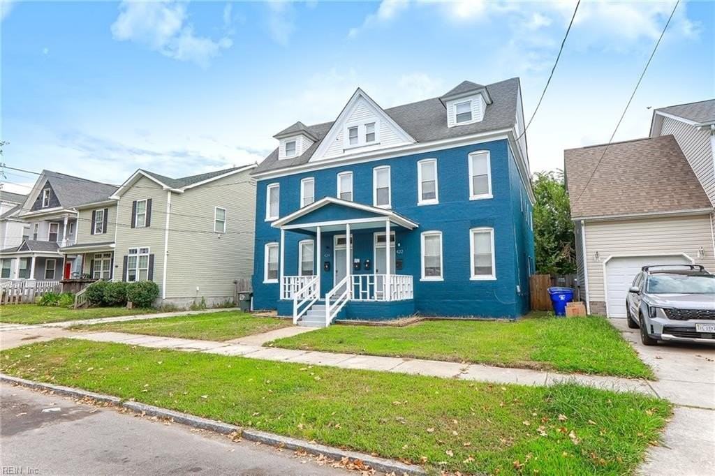 424 W 30th St #B - Photo 2 of 23