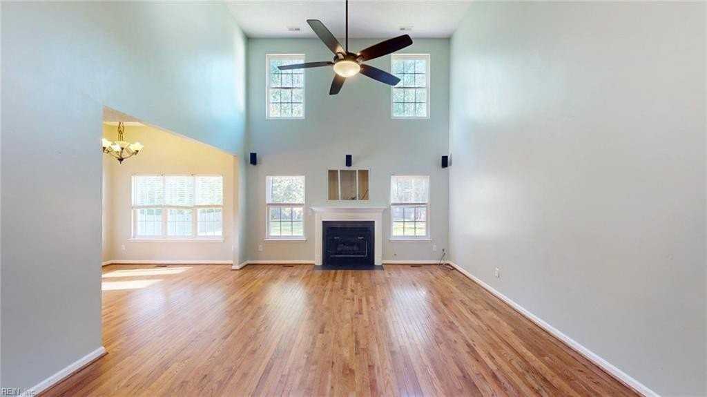 112 Dutchess Way - Photo 2 of 37